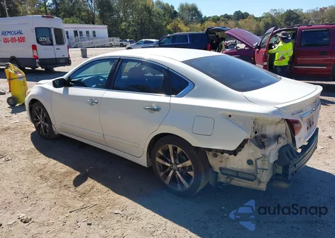 2017 Nissan Altima 2.5 Sr z USA, uszkodzony, nr VIN 1N4AL3AP3HC142108